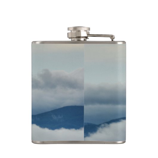 Blue Ridge Mountains Anpassbare Gebirgsbrauen Flachmann (Rückseite)