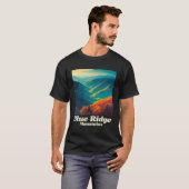 Blue Ridge Mountains Graphic T-Shirt (Vorne ganz)