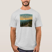 Blue Ridge Parkway Landschaft T-Shirt (Vorderseite)