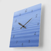 Blue Rippled Water Quadratische Wanduhr (Winkel)