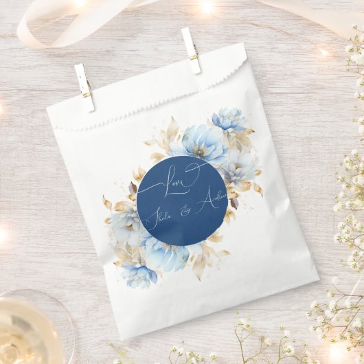 Blue Romance Floral Wedding Geschenktütchen (Ausgeschnitten)
