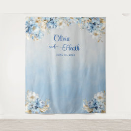 Blue Romance Floral with Gold Wandteppich