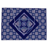 Blue Rosace Große Geschenktüte (Rückseite)