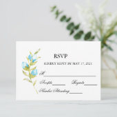Blue Rose Buds Wedding RSVP Card Karte (Stehend Vorderseite)