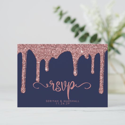 Blue Rose Gold Glitzer Sparkle Wedding RSVP Karte (Stehend Vorderseite)