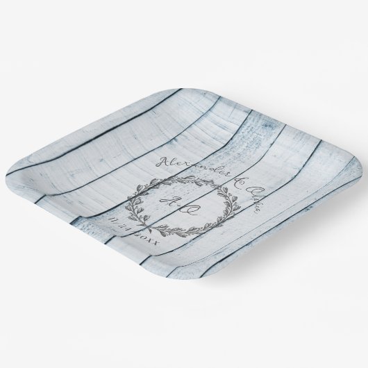 Blue Rustic Monogram Polterabend Paper Teller (Gewinkelt)