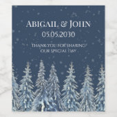 Blue Rustic Snowy Night Forest Wedding Wine Label Weinetikett (Einzelnes Label)