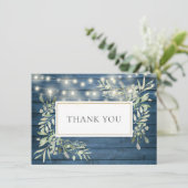 Blue Rustic Wood Greenery String Lights Thank You Dankeskarte (Stehend Vorderseite)