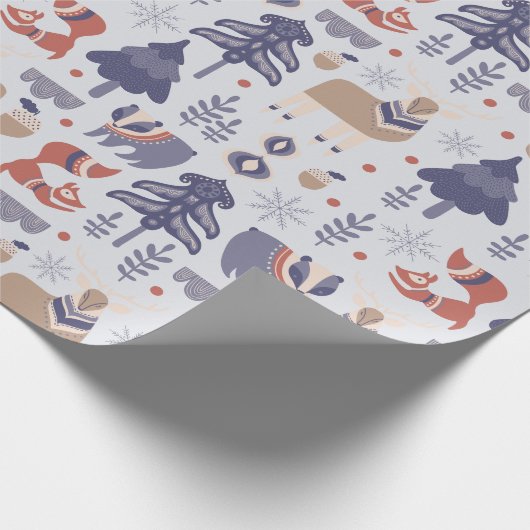 Blue Scandinavian Winter Fox Badger Geschenkpapier (Ecke)