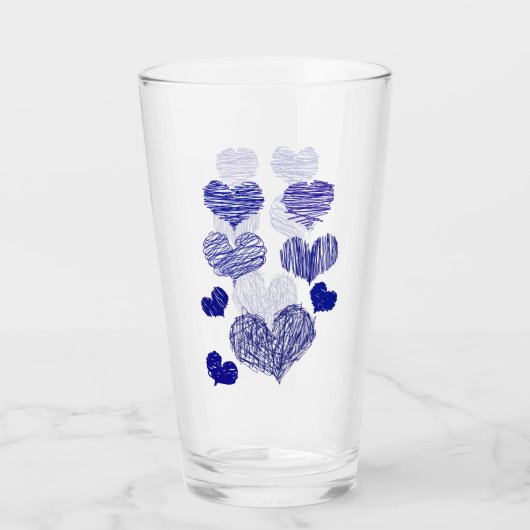 Blue Scribbled Hearts Glas (Vorderseite)