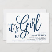 Blue Script und Pink Es ist eine Girl Baby Dusche Einladung (Vorderseite)