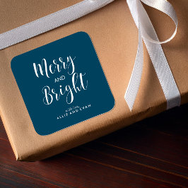 Blue Scripted Merry and Bright Quadratischer Aufkleber