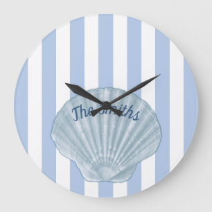 Blue Seashell & Stripes Große Wanduhr