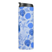 Blue Seashells Muster CUSTOM Bridesmaid Geschenk Thermosbecher (Nach rechts gedreht)