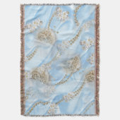 Blue Silk & Ivory Champaign Pearls Decke (Vorderseite Vertikal)