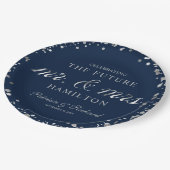 Blue Silver Future Mr. und Mrs. Engagement Party Pappteller (Schrägansicht)