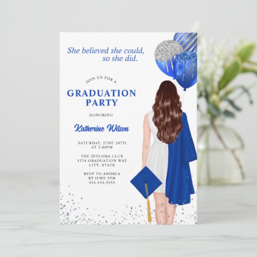 Blue Silver Sie glaubt Abschluss Einladung (Stehend Vorderseite)