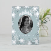 Blue Silver Snowflake Photo Quinceanera Folieneinladung (Stehend vorne)