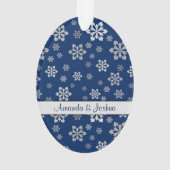 Blue Silver Snowflake Verheiratet & Frohe Weihnach Ornament (Rückseite)
