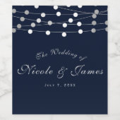 Blue Silver String Lights Moderner Chic Wedding Wi Weinetikett (Einzelnes Label)