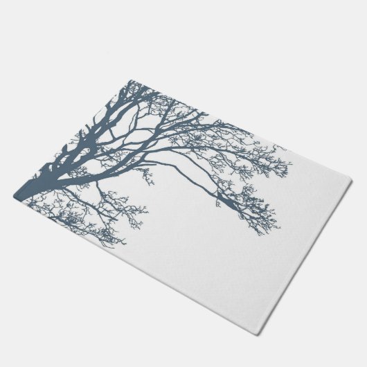 Blue Single Tree Boho Fußmatte (Schrägansicht)
