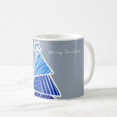 Blue Sketchy Christmas Tree Tasse (VorderseiteRechts)