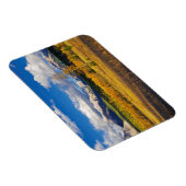 Blue Skies and Clouds above a meadow Magnet (Rechte Seite)