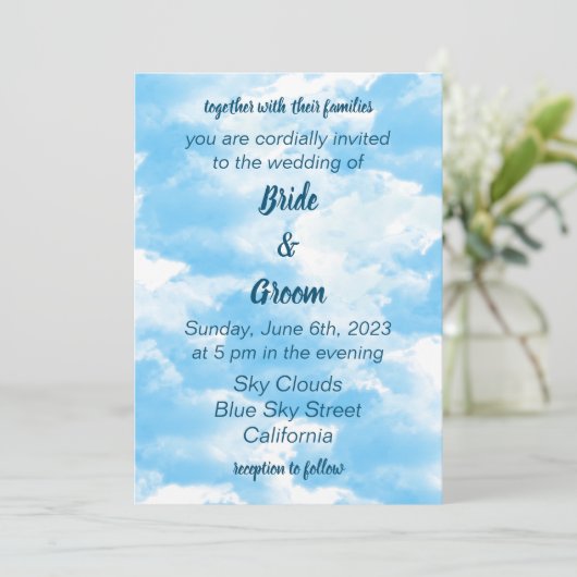 Blue Sky Clouds Hochzeitseinladung Einladung (Stehend Vorderseite)