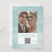 Blue Sky Clouds Wedding Einladung QR Code Ethereal (Rückseite)