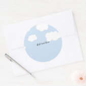 Blue Sky, Fluffy White Clouds Template Runder Aufkleber (Umschlag)