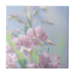 Blue Sky Green Pflanze Blätter Purple Flowers Fliese