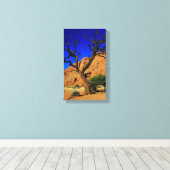 Blue Sky Red Soil Tree Namibia Canvas Print Leinwanddruck (Insitu (Holzboden))