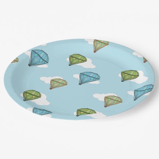 Blue Sky und Clouds Hot Air Ballon Paper Teller (Schrägansicht)