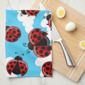 Blue Sky White Clouds Red Ladybug Beetle Geschirrtuch (Viertel Falte)