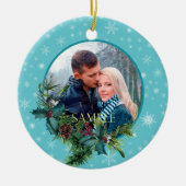 Blue Snowflake Evergreen Frame Foto Keramik Ornament (Vorne)