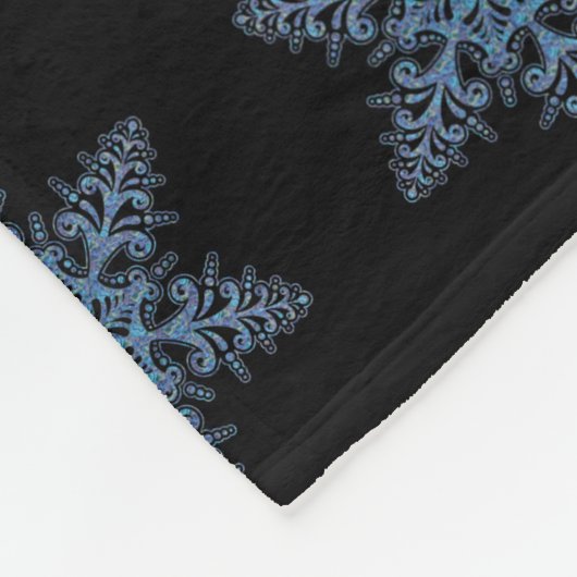 Blue Snowflake Fleece Blanket (Ecke)