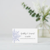 Blue Snowflake Winter Wedding Website Card Begleitkarte (Stehend Vorderseite)