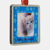 Blue Snowflakes Border Foto Ornament Aus Metall (Rechts)