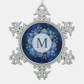 Blue Snowflakes Monogram Pewter Snowflake Ornament (Vorderseite)