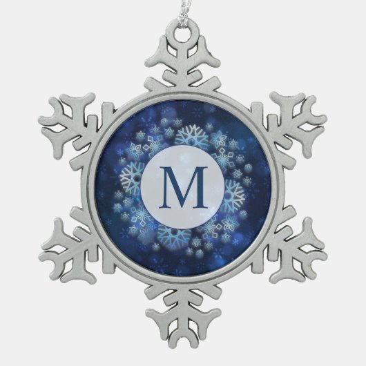 Blue Snowflakes Monogram Pewter Snowflake Ornament (Vorderseite)