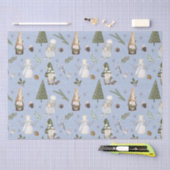 Blue Snowy Forest Christmas Gnomes Pattern Seidenpapier (Handwerk)