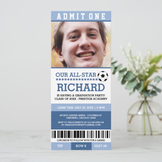 Blue Soccer Graduation Party - Einladung (Stehend Vorderseite)