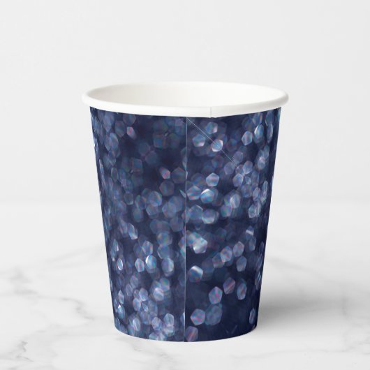 Blue Sparkle Bokeh Lights Pappbecher (Rechts)