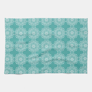 Blue Spruce Mandala Handtuch