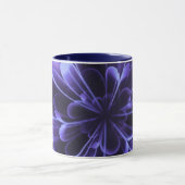 Blue Stilized Corolla Bent Up Petals Tasse (Zentrum)