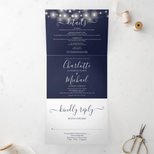 Blue String Lights Script Monogram Wedding Dreifach Gefaltete Einladung (Innenseite)