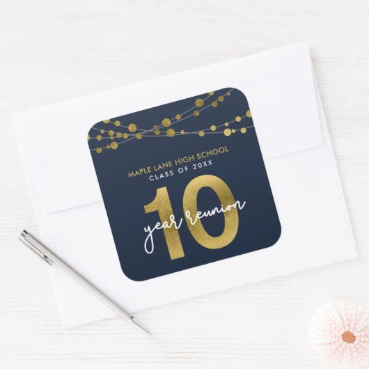 Blue Strings of Lights 10 Year Class Wiedersehen Quadratischer Aufkleber (Umschlag)