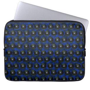 "Blue Summer Design", "Back Lawn Bowls" Laptopschutzhülle