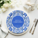 Blue Talavera Spanische Ziegel Monogramm Hochzeit Pappteller<br><div class="desc">Blue Azulejo Talavera Spanisch Mexikanische Fliesen elegante Hochzeitsmonogramm personalisierte Papier Teller Vorlage,  lebhafte kühn Farben Hochzeitsempfang personalisierte Dekoration</div>