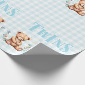 Blue Teddy Bear Twins Typografie Baby Shower Geschenkpapier (Ecke)